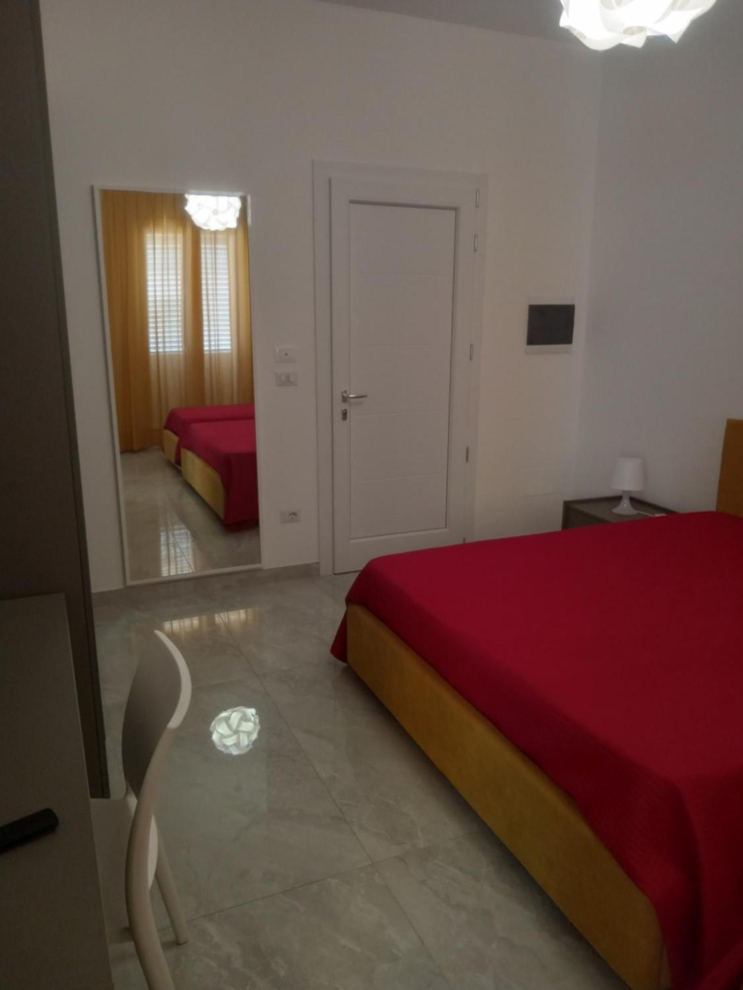 Casa Lucia Apartment Leverano Bagian luar foto